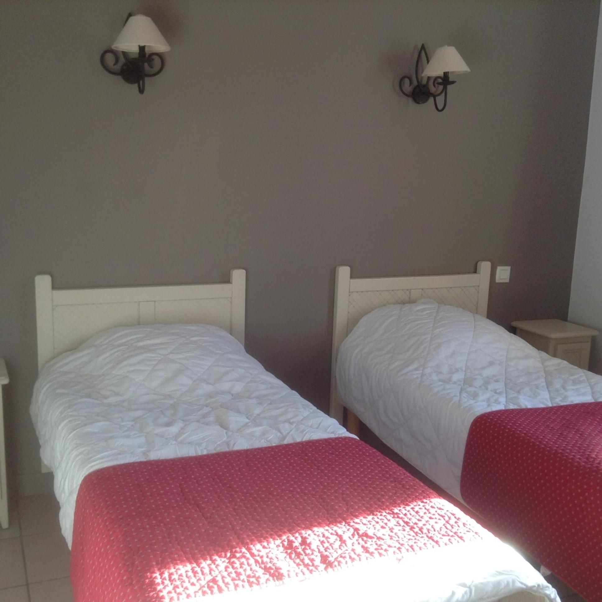 Duplex Dans Village Vacances En Ardeche Grospierres Exterior photo